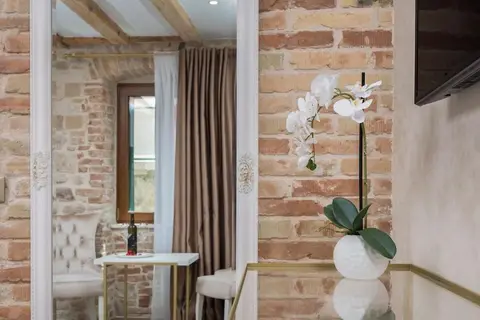 Le Premier Rooms in Verdelen — foto 24