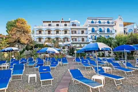 Hotel Kalos in Giardini-Naxos — foto 10