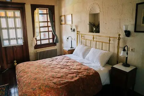 Gül Konakları Sinasos in Mustafapaşa