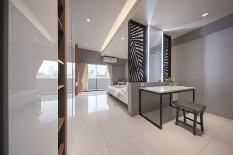 At115 by Rompo Mansion in Bangkok — foto 14