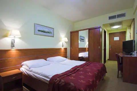Hotel Benczur in Boedapest — foto 16