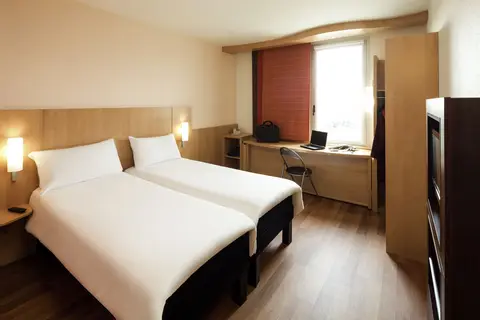 ibis Lisboa Centro Saldanha in Almada — foto 15
