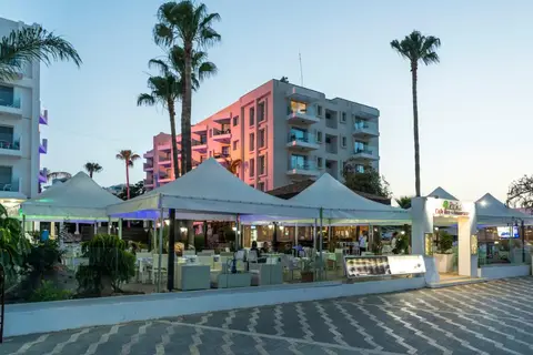 Alva Hotel Apartments in Παραλίμνι — foto 7