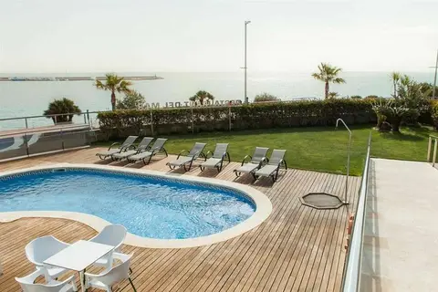 Flamingo Hotel l'Ampolla in l'Ampolla — foto 3