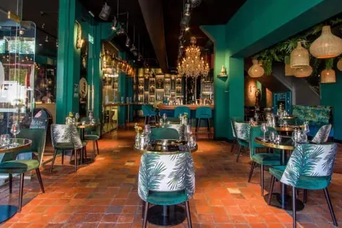 Ambassador City Centre Hotel foto 1