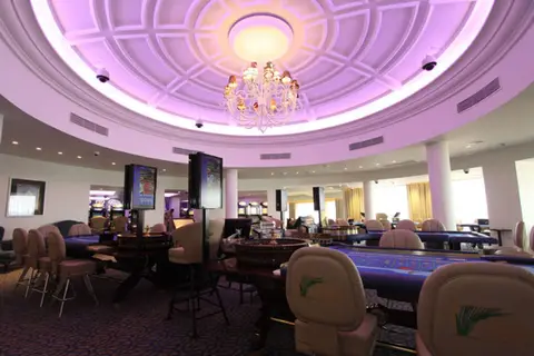 Arkin Palm Beach Hotel in Gazimağusa — foto 10