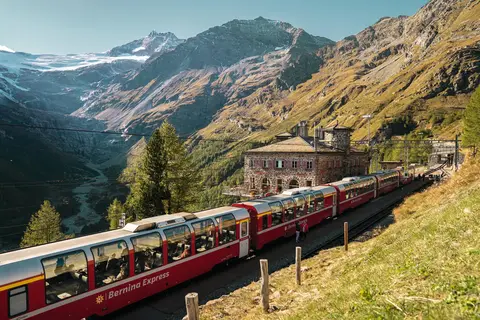 Glacier- en Bernina Express in Zwitserse treinen — foto 29