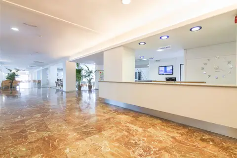 Hotel  AzuLine Bergantín in Sant Josep de sa Talaia — foto 30