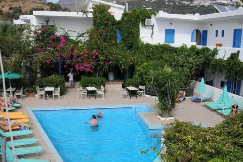 Costas & Chrysoula in Πλακιάς — foto 11