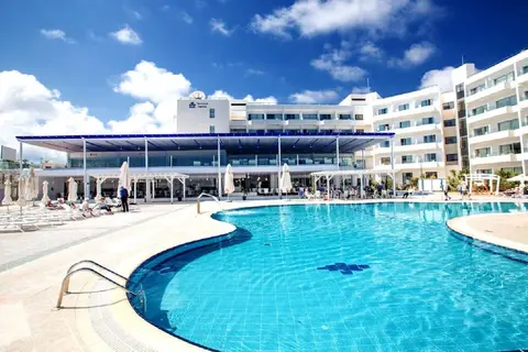 Odessa Beach Hotel in Παραλίμνι