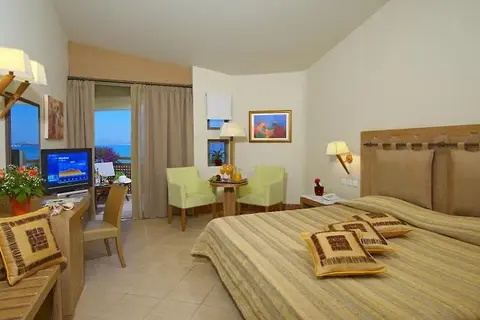 Giannoulis Santa Marina Plaza in Agia Marina — foto 29