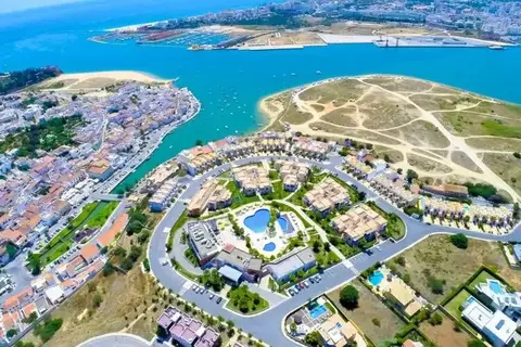 Hotel en appartementen Vitor's Village in Ferragudo — foto 21
