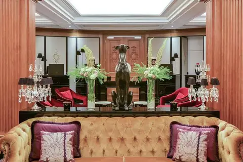 Maison Astor Paris, Curio Collection by Hilton in Parijs — foto 8