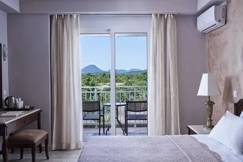 Sandy Beach & Villas in Δήμος Γεωργίου Καραϊσκάκη — foto 27