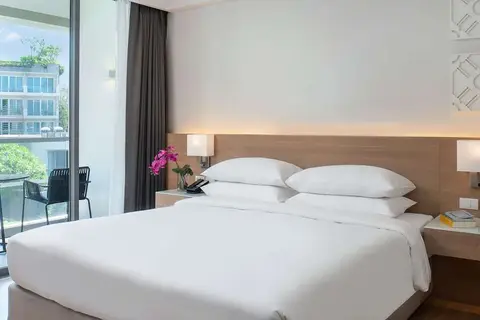 The Andaman Beach Hotel Phuket in ตำบลป่าตอง — foto 23