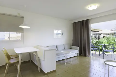 AluaSun Mediterráneo in Sant Lluís, foto 15