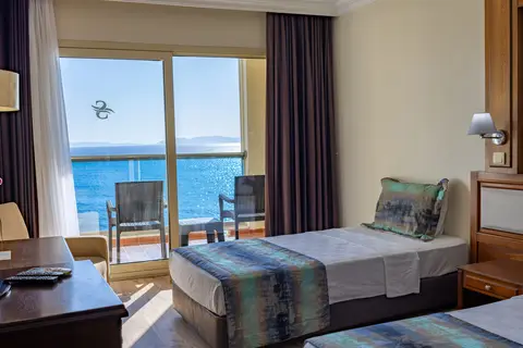 Scala Nuova Beach Hotel in Kusadasi — foto 15