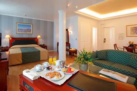 Theoxenia Palace Hotel in Κηφισιά — foto 16
