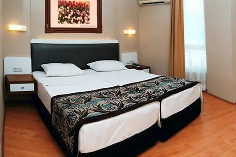 Azak Hotel in Alanya — foto 2