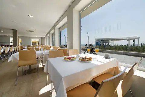 4R Hotel Miramar Calafell in Calafell — foto 19