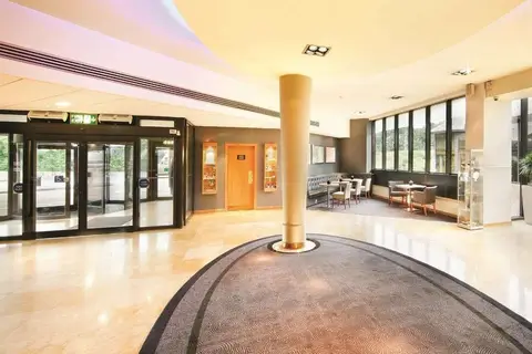 DoubleTree by Hilton Manchester Airport in Wythenshawe — foto 3