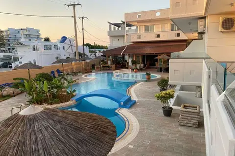 Appartementen Rafael in Trianda (Ialyssos)