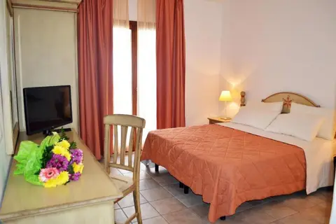 GH Diana Hotel in Santa Teresa Gallura — foto 13