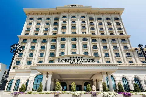 Lord's Palace Hotel in Girne — foto 10