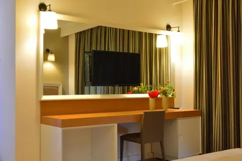 Sandy Beach Resort in Golem — foto 13