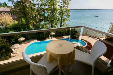 Continental in Sirmione — foto 2