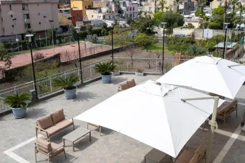 Palazzo Adele Rooms & Apartments in Ercolano