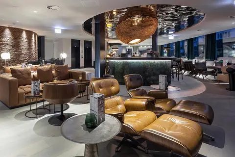 Porto Royal Bridges Hotel in Vila Nova de Gaia