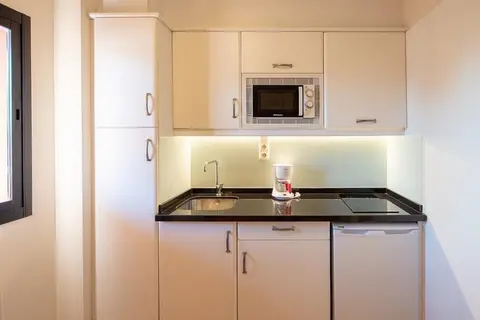 Aparthotel Fuengirola Beach in Fuengirola — foto 3