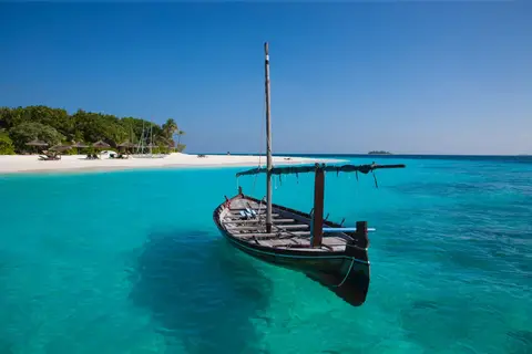 NH Collection Maldives Reethi Resort in Fonimagoodhoo — foto 3