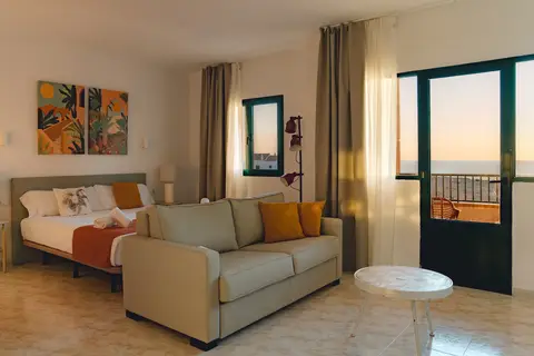 Apartamentos Moon Dreams Cabo de Baños in Cala en Blanes — foto 10