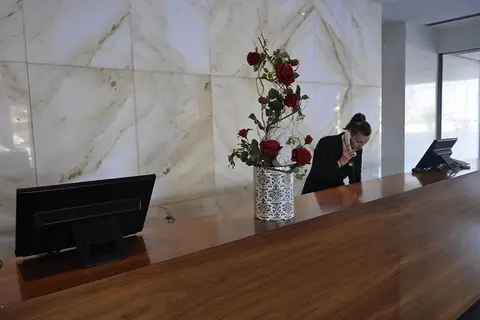 Sun Hall Hotel in Larnaca — foto 11