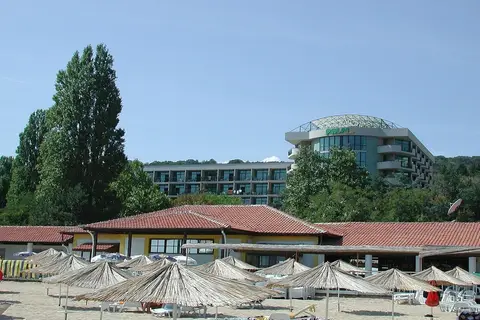 Palm Beach Hotel in СПА център Ривиера Бийч