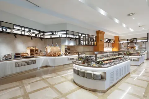 Wyndham Grand Izmir Özdilek Thermal & Spa in Konak — foto 24