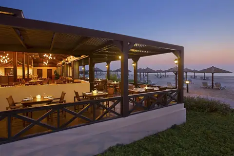 Sofitel Al Hamra Beach Resort in Al jazeera heritage village — foto 26