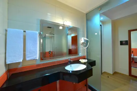 Te Stela Resort in Tirana — foto 7
