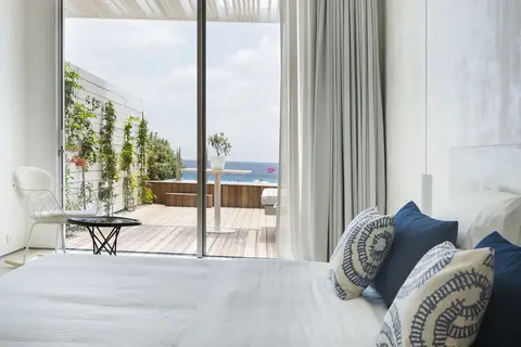Mykonos Dove Beach Hotel in Πλατύς Γιαλός — foto 24