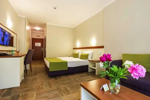 Hotel Ljuljak in Люляк — foto 6