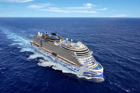 10 dg cruise West Mid Zee Norwegian Viva foto 2