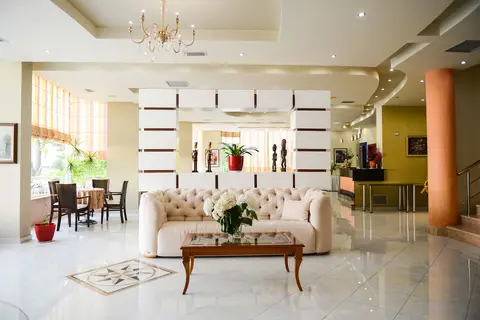 Hotel Oasis in Saranda — foto 19