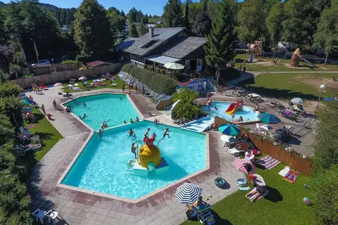 Arden Parks Petite Suisse in Manhay