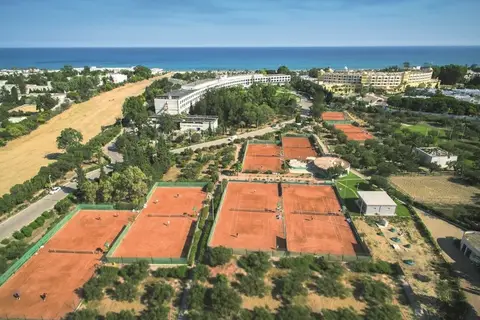 Sentido Phenicia in منارة الحمامات — foto 26