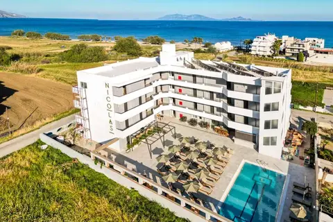 Nicolas Grand Suites in Καρδάμαινα — foto 9