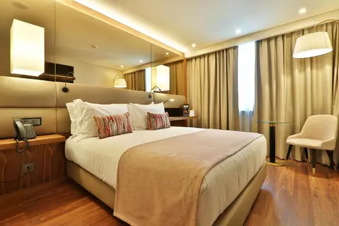 Turim Iberia Hotel in Lissabon — foto 21