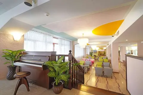 Hotel La Perla Garda in Garda, foto 8