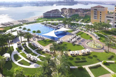 The Ritz-Carlton Abu Dhabi Grand Canal in Abu Dhabi — foto 14